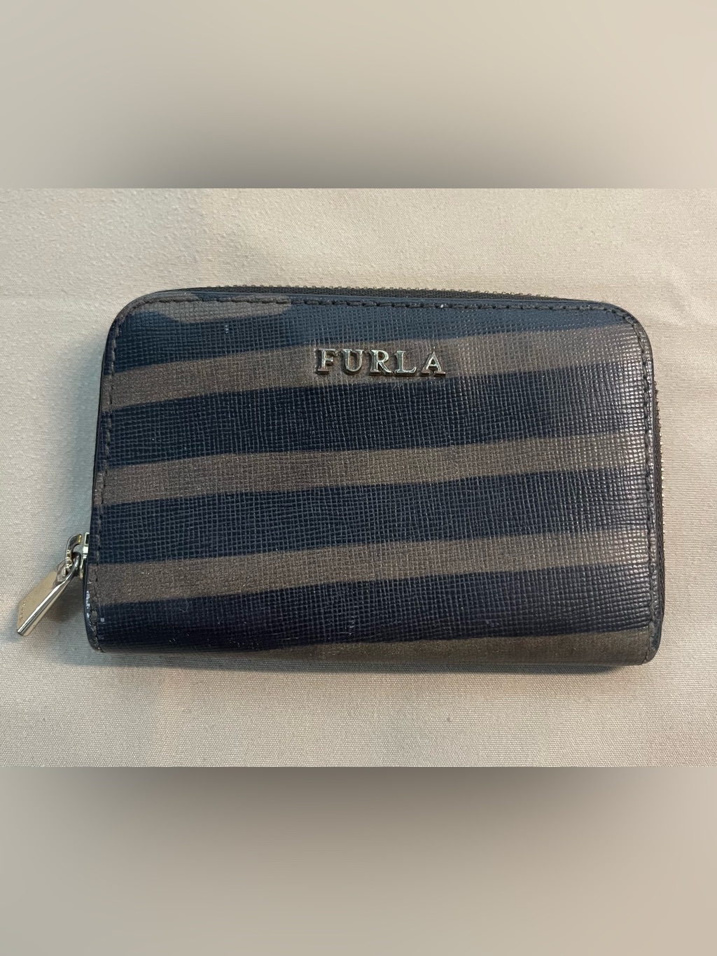 Furla Camelia Striped Black & Brown Zip-Around Card Wallet. Retail 178.00